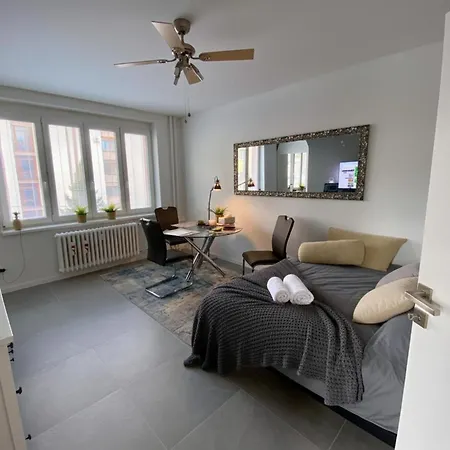 Bratislava, Caste Family Apartment, Private Free Parking, Old Town, Caste View アパート