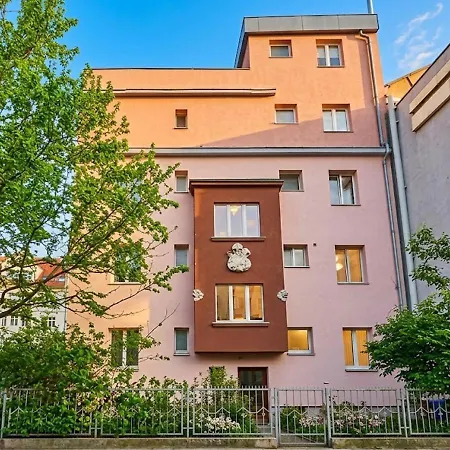 Bratislava, Caste Family Apartment, Private Free Parking, Old Town, Caste View Bratysława