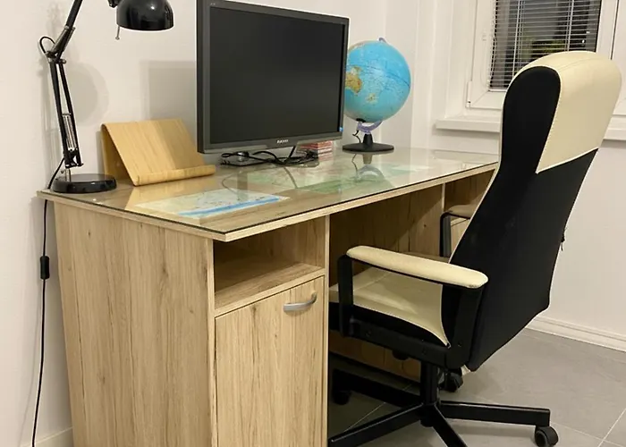 Apartmán Bratislava, Caste Family Apartment, Private Free Parking, Old Town, Caste View Bratislava