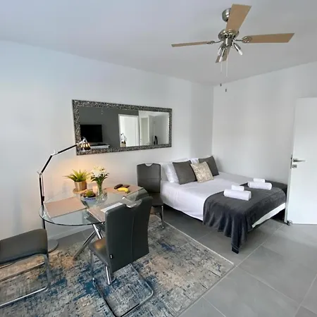 Bratislava, Caste Family Apartment, Private Free Parking, Old Town, Caste View Lejlighed Bratislava