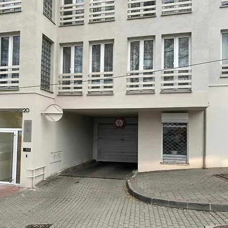 Bratislava, Caste Family Apartment, Private Free Parking, Old Town, Caste View Lejlighed